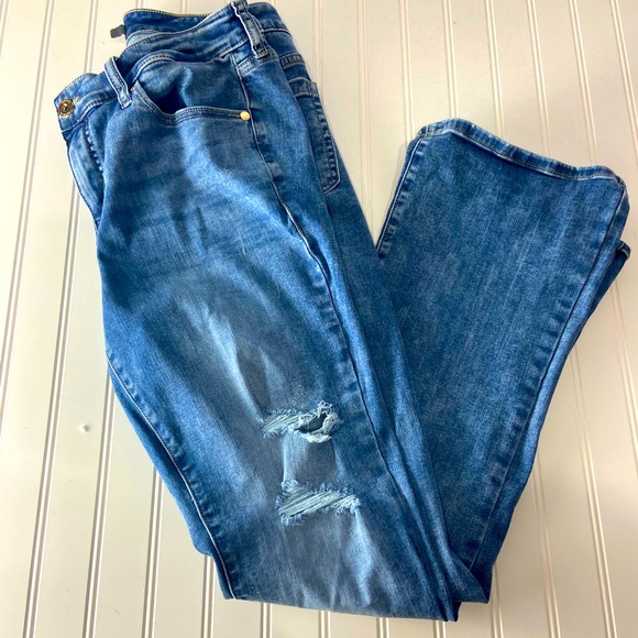 TORRID MID RISE SLIM BOOT JEAN 14T